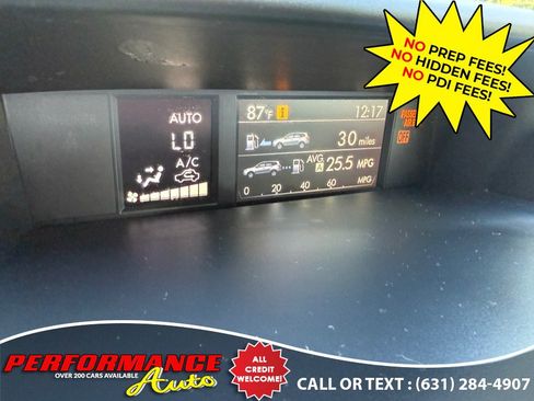 Used 2017 Subaru Forester 2.5i Premium w/ All-Weather Package AWD/4WD image 11