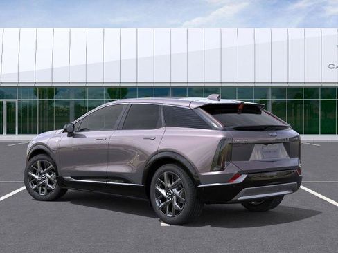 New 2026 Cadillac Optiq Luxury 1 w/ LPO, Floor Liner Package AWD/4WD image 4