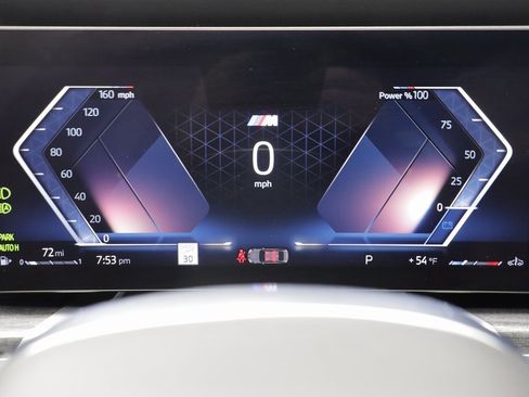 Used 2024 BMW 760i xDrive w/ Premium Package 2 image 8