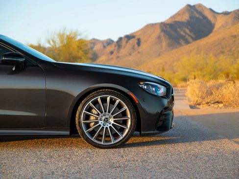 Used 2022 Mercedes-Benz E 450 Coupe image 13