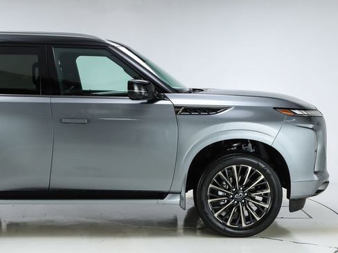 New 2026 INFINITI QX80 Autograph w/ Premium Cargo Package AWD/4WD image 12