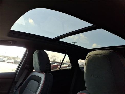 New 2025 Chevrolet Blazer EV RS image 8