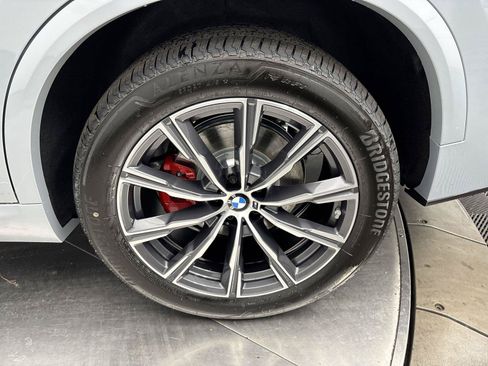New 2026 BMW X5 xDrive40i w/ M Sport Package AWD/4WD image 27