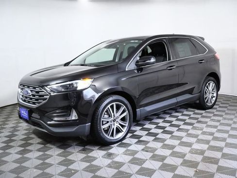 Certified 2023 Ford Edge Titanium AWD/4WD image 5
