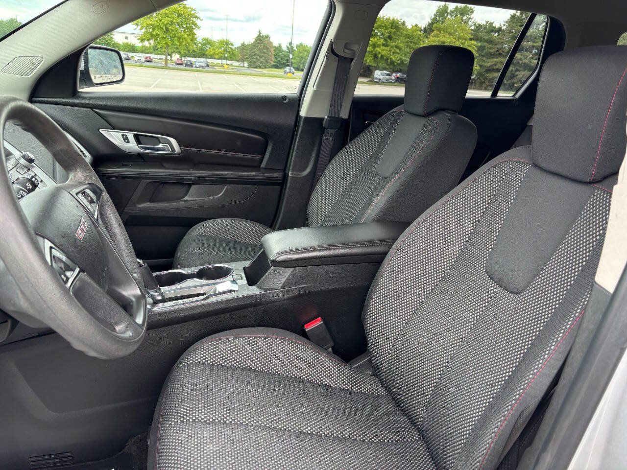 Used 2016 GMC Terrain SLE FWD image 8