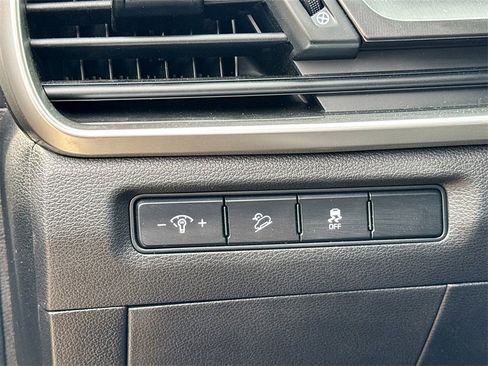 Used 2023 Kia Telluride S image 10