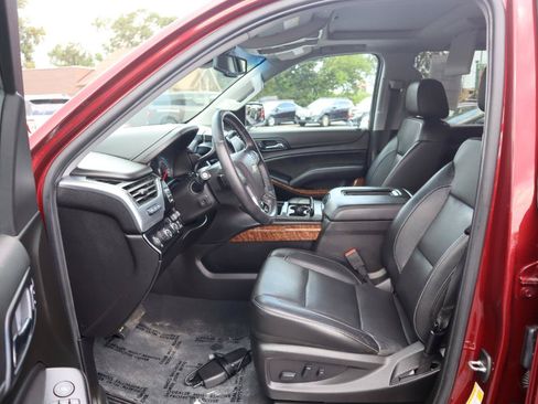 Used 2019 Chevrolet Suburban Premier AWD/4WD image 20