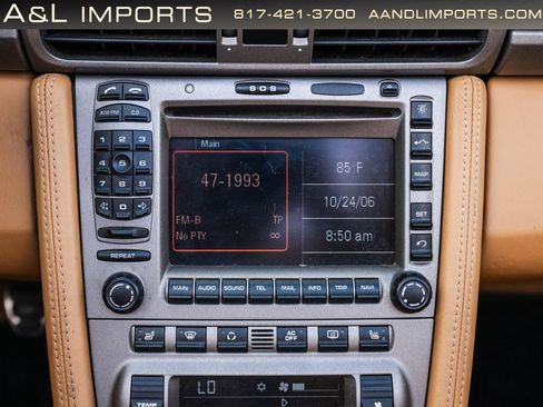 Used 2007 Porsche 911 Cabriolet image 14