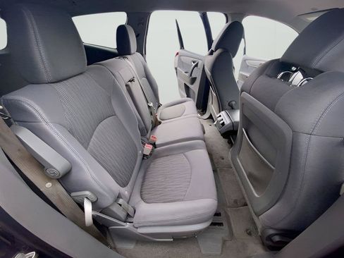 Used 2013 Chevrolet Traverse LS FWD image 28