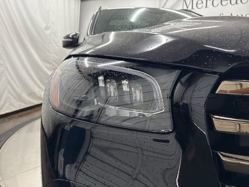 Used 2026 Mercedes-Benz GLS 450 4MATIC image 10