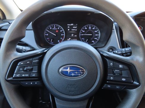 Used 2024 Subaru Crosstrek 2.0i Premium AWD/4WD image 19