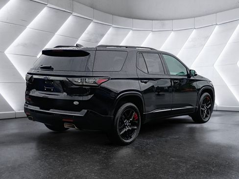 Used 2020 Chevrolet Traverse Premier w/ Redline Edition AWD/4WD image 6