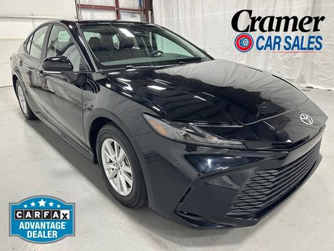 Used 2026 Toyota Camry LE FWD image 1