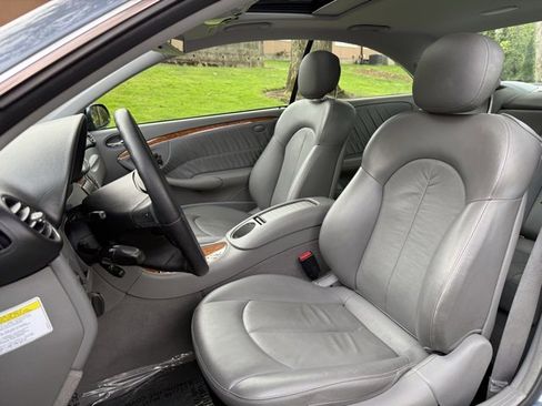 Used 2006 Mercedes-Benz CLK 350 Coupe image 10