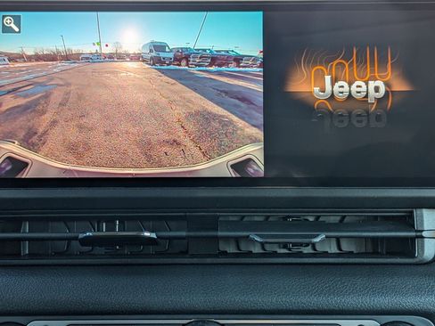 New 2026 Jeep Gladiator Sport image 25