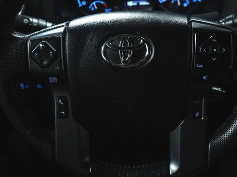 Certified 2022 Toyota Tacoma TRD Sport image 17
