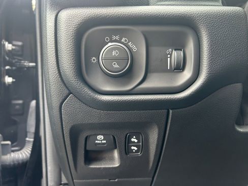 Used 2021 RAM 1500 Big Horn AWD/4WD image 20
