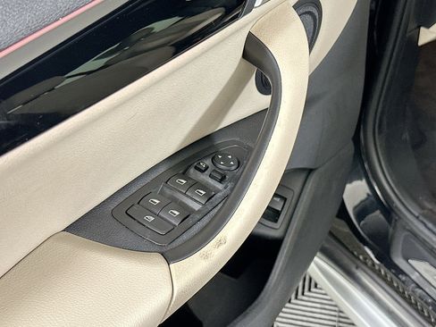 Used 2018 BMW X1 sDrive28i w/ Convenience Package image 15