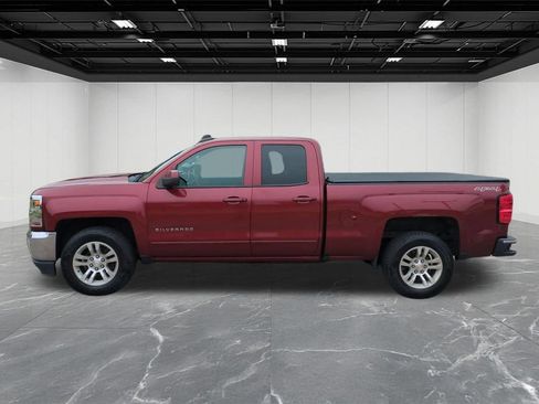 Used 2017 Chevrolet Silverado 1500 LT w/ All Star Edition AWD/4WD image 2
