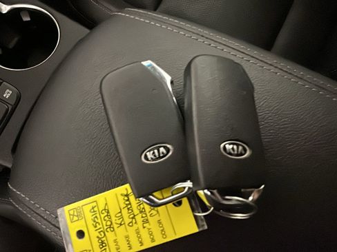 Used 2022 Kia Sportage EX w/ EX Technology Package AWD/4WD image 24