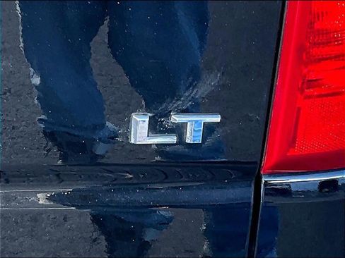 Used 2022 Chevrolet Silverado 1500 LT image 29