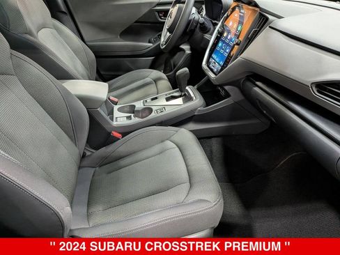 Used 2024 Subaru Crosstrek 2.0i Premium AWD/4WD image 34