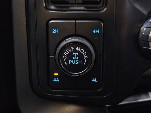 New 2025 Ford F150 Lariat w/ Equipment Group 501A Mid AWD/4WD image 33
