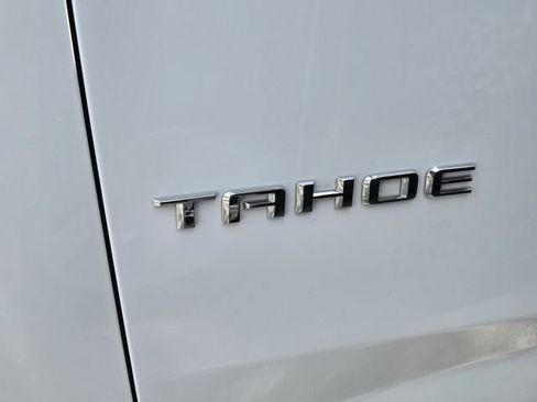 Used 2025 Chevrolet Tahoe LT RWD image 4