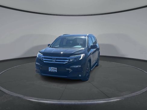 Used 2016 Honda Pilot Elite image 5