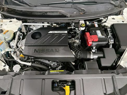 Used 2023 Nissan Rogue S AWD/4WD image 27