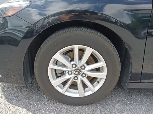 Used 2025 Toyota Camry LE FWD image 10
