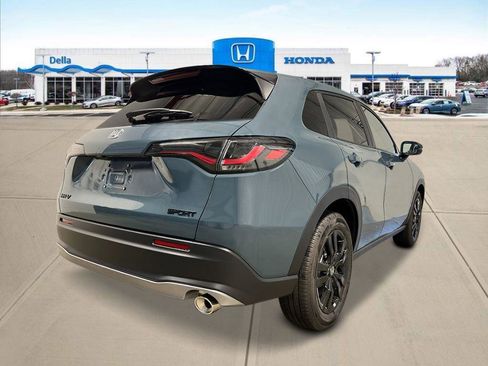 New 2026 Honda HR-V Sport image 3
