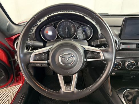 Used 2022 MAZDA MX-5 Miata RF Grand Touring w/ Weather Package RWD image 11