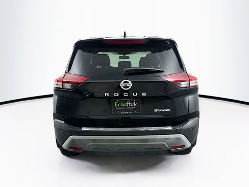 Used 2021 Nissan Rogue SV image 7