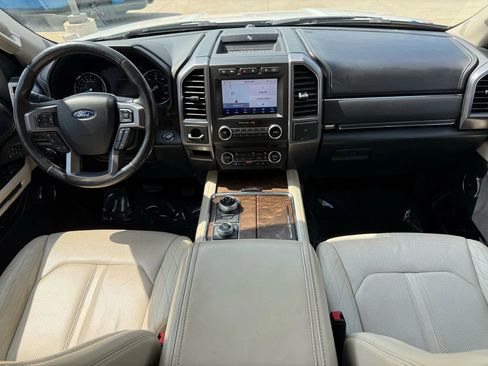 Used 2020 Ford Expedition Platinum image 17