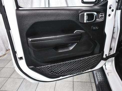 Used 2020 Jeep Wrangler Unlimited Sport AWD/4WD image 10