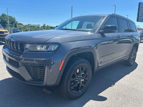 Used 2026 Jeep Grand Cherokee L 4WD image 7