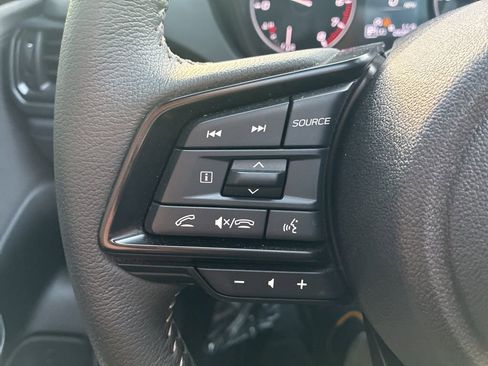 Used 2025 Subaru Forester Premium AWD/4WD image 20