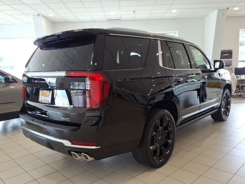 New 2026 GMC Yukon Denali AWD/4WD image 6