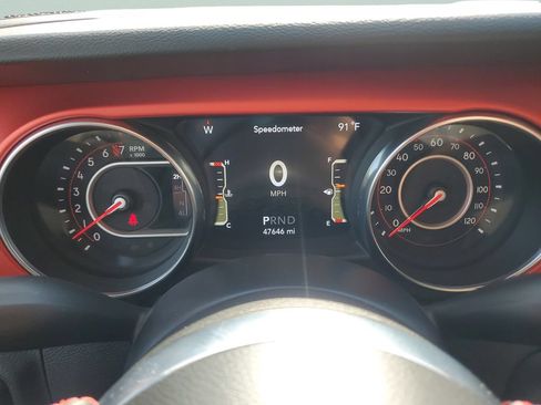 Used 2021 Jeep Wrangler Unlimited Rubicon AWD/4WD image 19