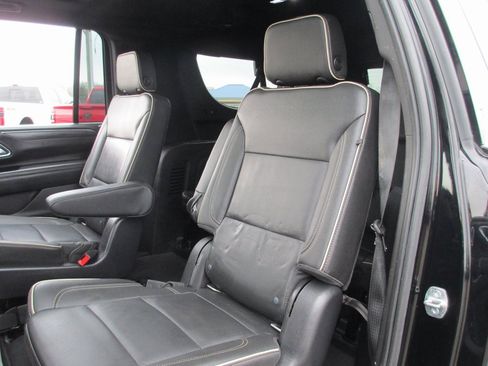 Certified 2021 GMC Yukon XL SLT w/ SLT Premium Package image 20