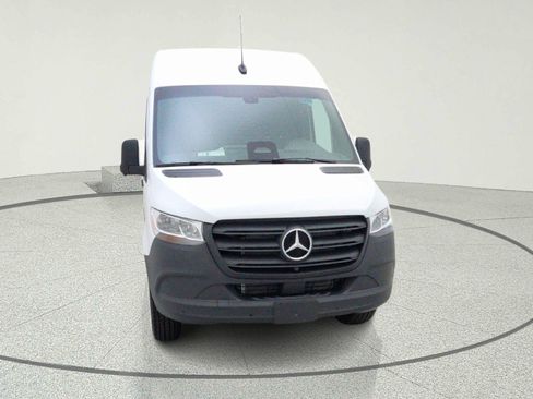 New 2026 Mercedes-Benz Sprinter 2500 image 3