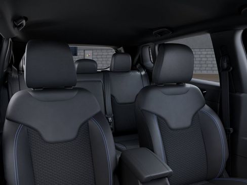 New 2026 Jeep Compass Latitude AWD/4WD image 27