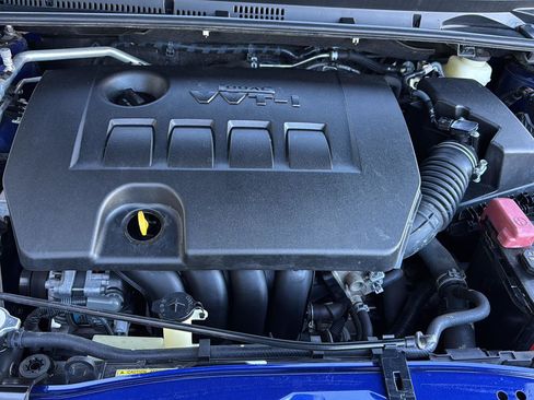 Used 2017 Toyota Corolla LE image 27