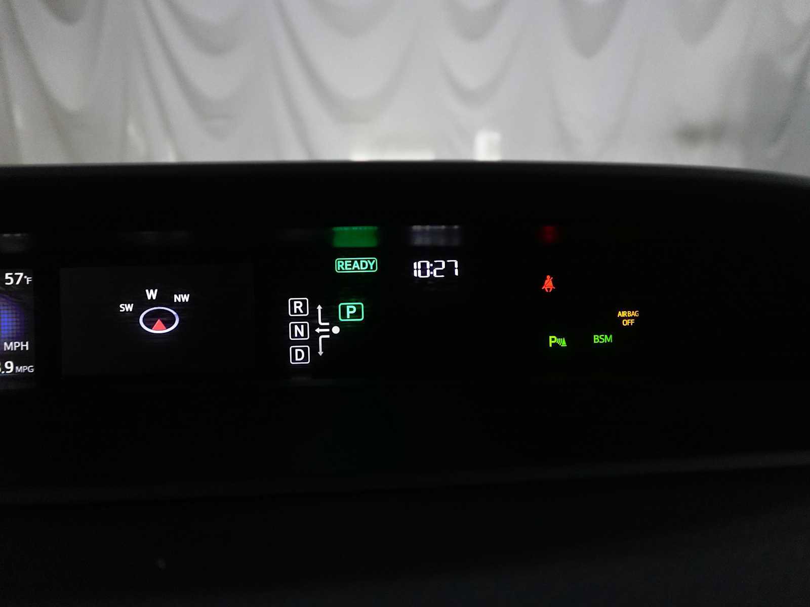 Used 2017 Toyota Prius Four FWD image 19