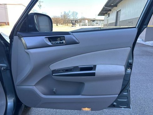 Used 2011 Subaru Forester 2.5X Touring image 31