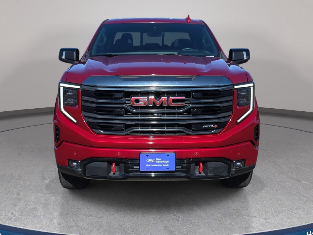 Used 2024 GMC Sierra 1500 AT4 w/ Technology Package AWD/4WD image 2