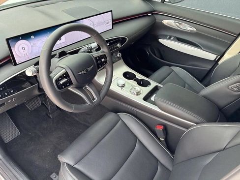New 2026 Genesis GV70 2.5T Select AWD/4WD image 9