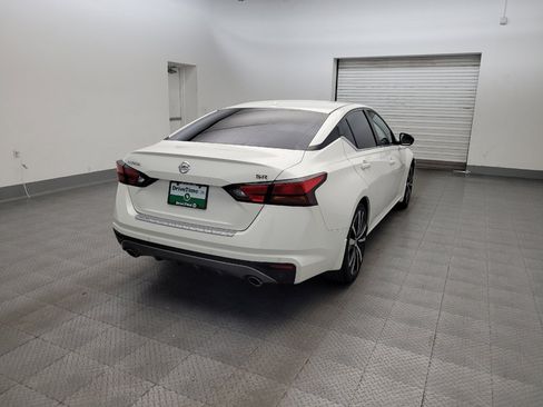 Used 2022 Nissan Altima 2.5 SR FWD image 9
