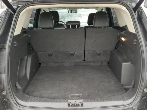 Used 2019 Ford Escape SEL image 34